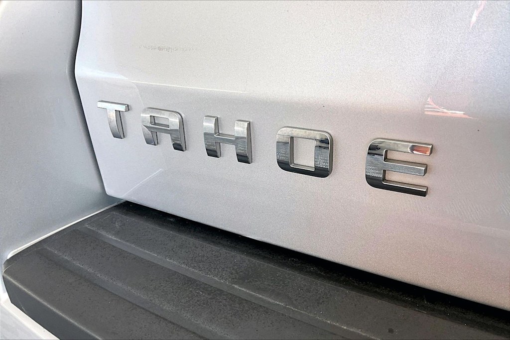 Thumbnail: 2017 Chevrolet Tahoe - 7