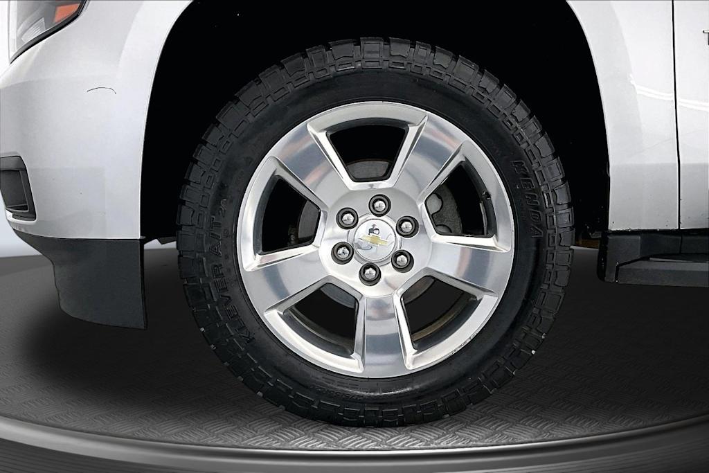 Thumbnail: 2017 Chevrolet Tahoe - 8