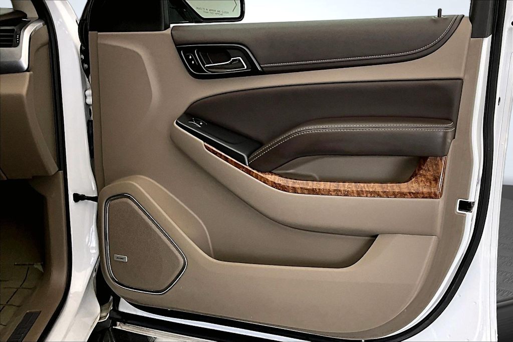 Thumbnail: 2016 Chevrolet Tahoe - 25
