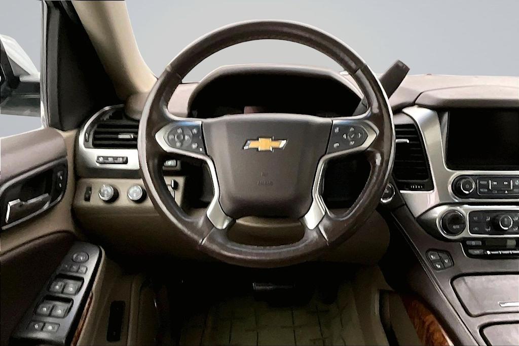 Thumbnail: 2016 Chevrolet Tahoe - 14