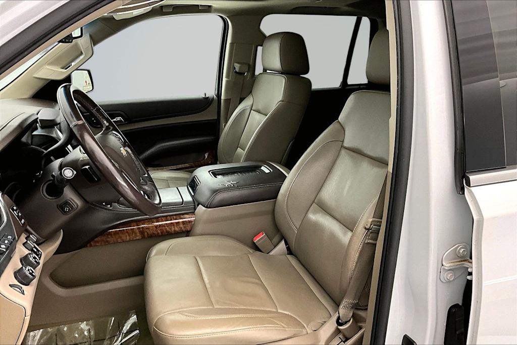 Thumbnail: 2016 Chevrolet Tahoe - 11