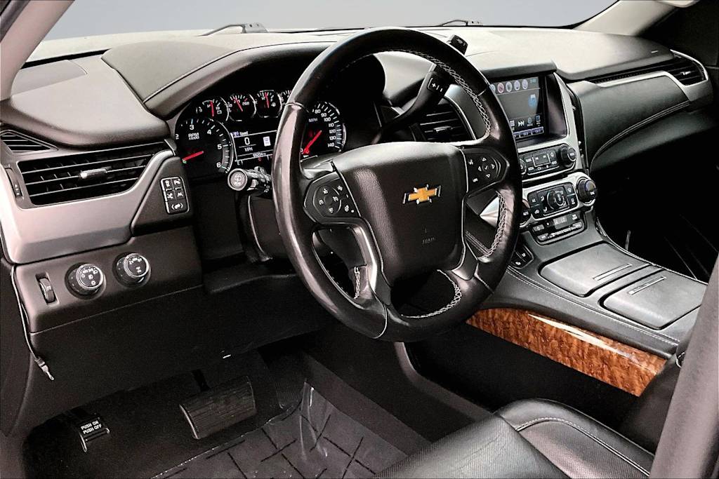 Thumbnail: 2019 Chevrolet Tahoe - 2