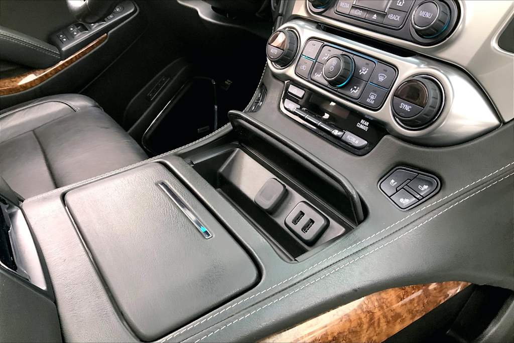 2019 Chevrolet Tahoe Premier 28