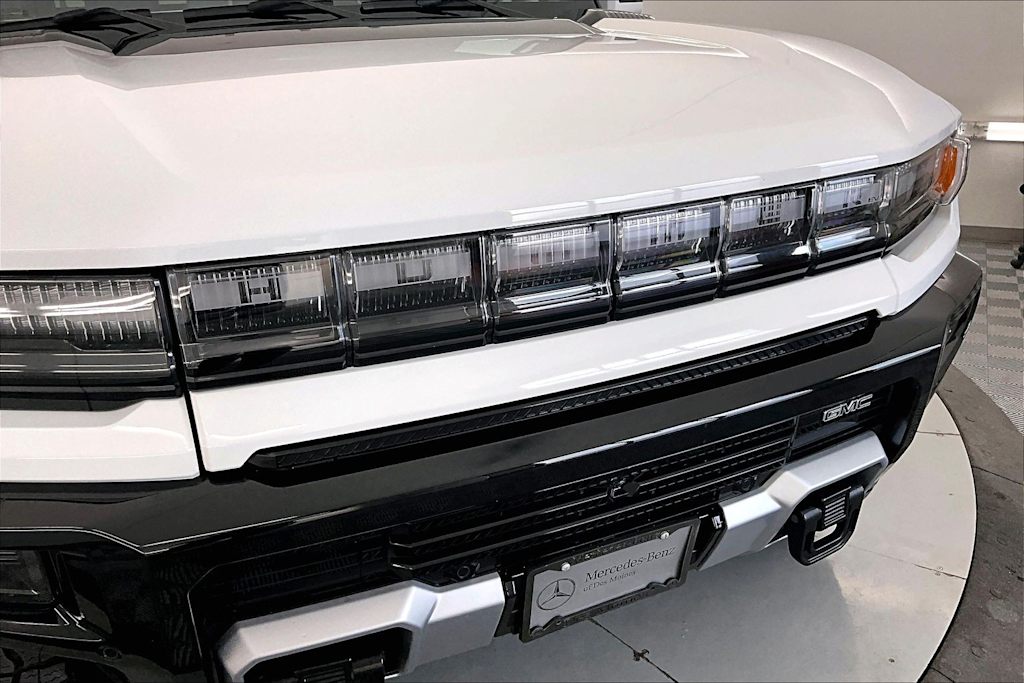 Thumbnail: 2023 GMC Hummer EV - 27