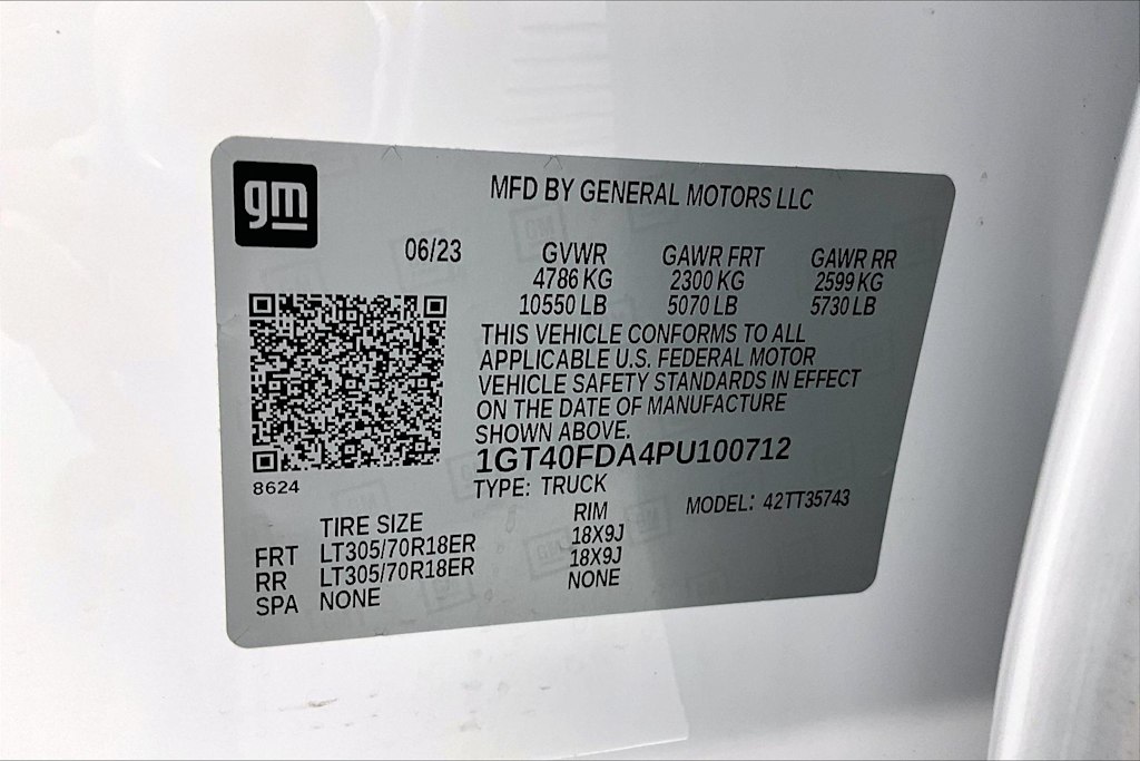 Thumbnail: 2023 GMC Hummer EV - 18