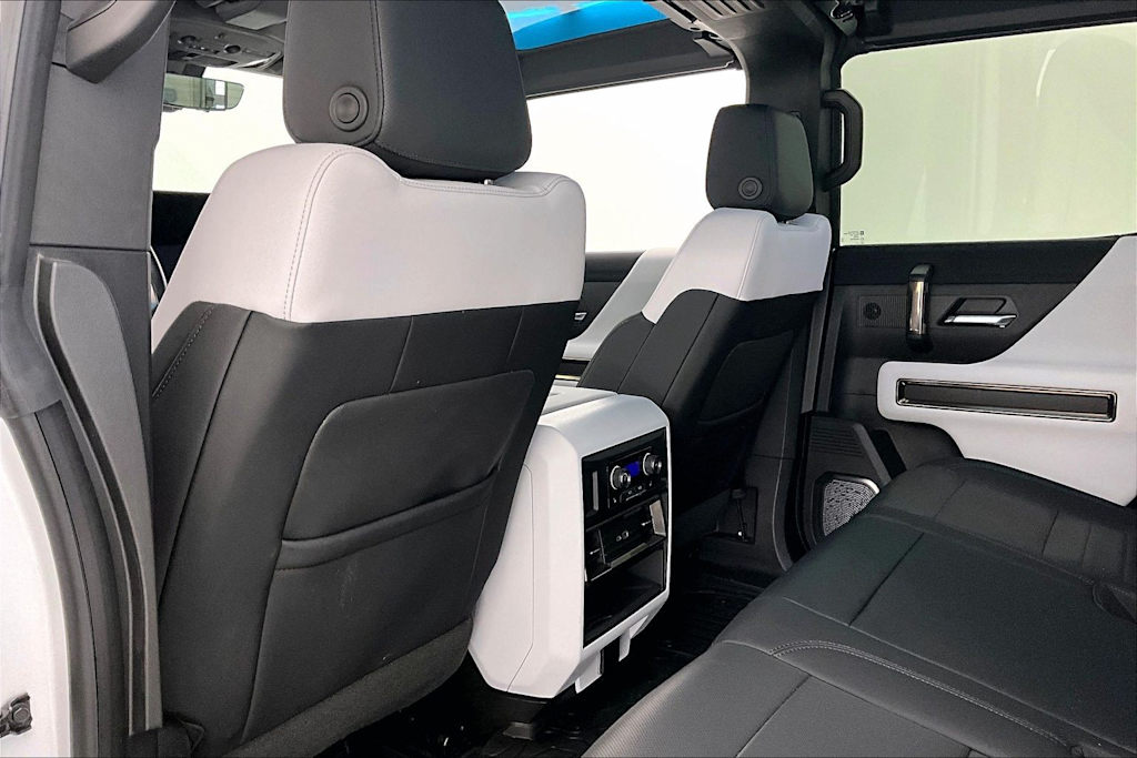 Thumbnail: 2023 GMC Hummer EV - 13