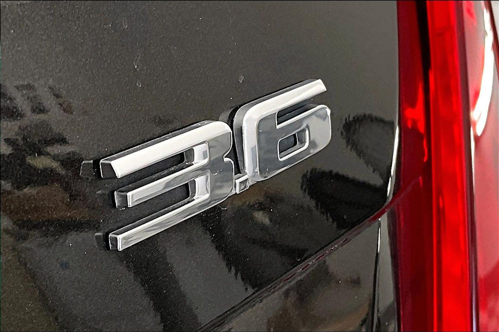 Thumbnail: 2017 Cadillac XT5 - 7