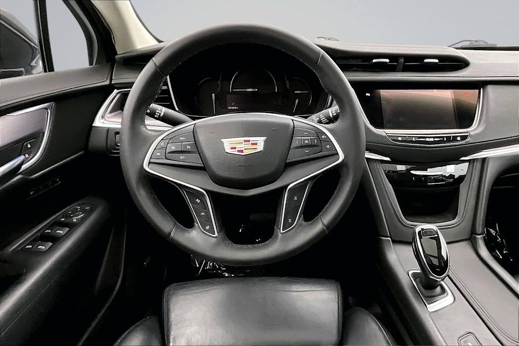 Thumbnail: 2017 Cadillac XT5 - 14