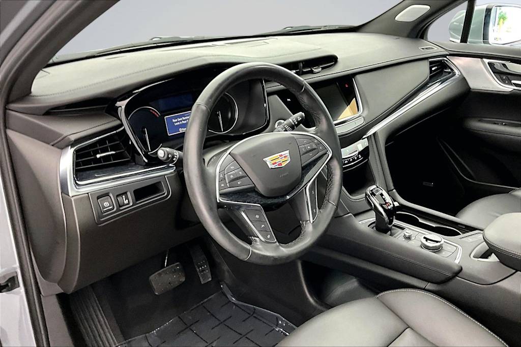 Thumbnail: 2024 Cadillac XT5 - 2