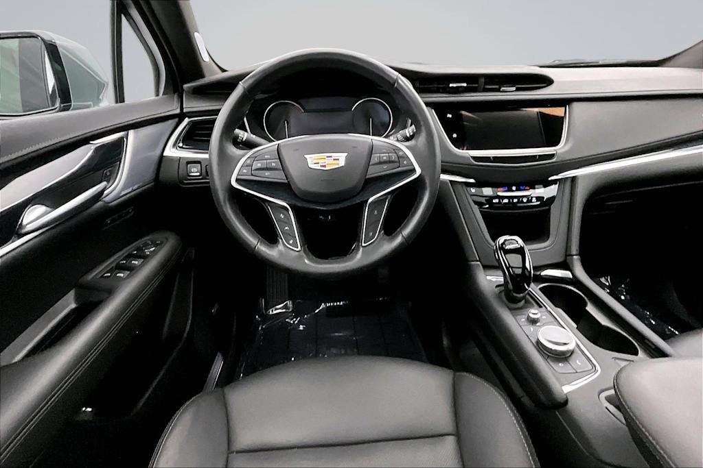 Thumbnail: 2024 Cadillac XT5 - 14