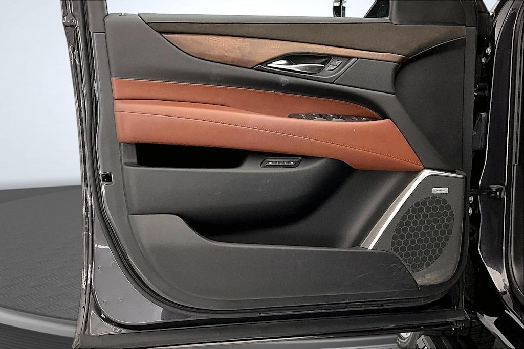 Thumbnail: 2016 Cadillac Escalade - 24