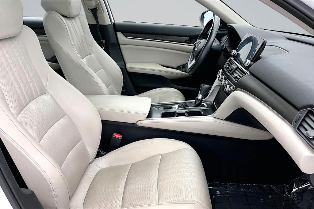 Thumbnail: 2018 Honda Accord - 11