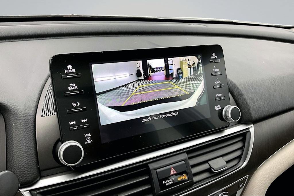 Thumbnail: 2018 Honda Accord - 15