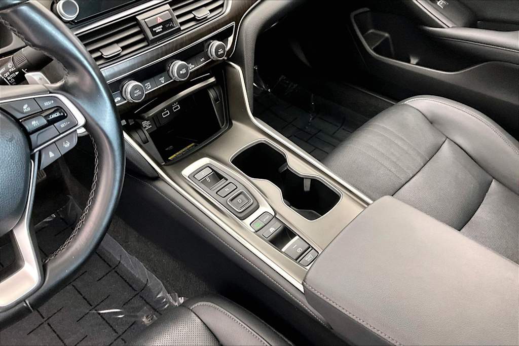 Thumbnail: 2021 Honda Accord - 16