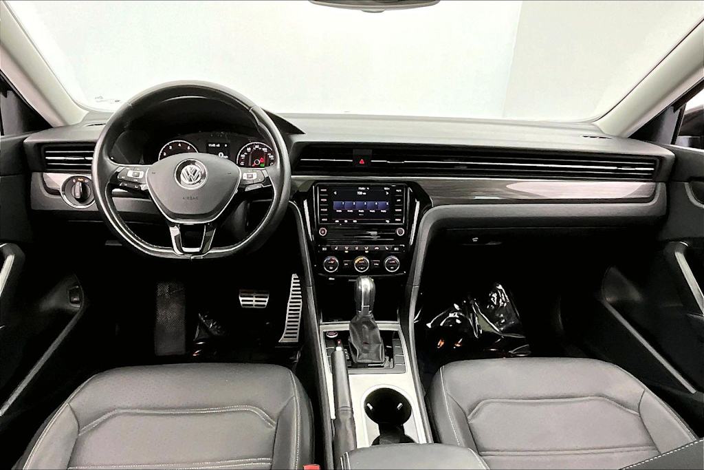 Thumbnail: 2020 Volkswagen Passat - 10