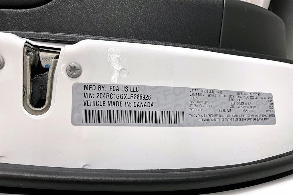 Thumbnail: 2020 Chrysler Pacifica - 20