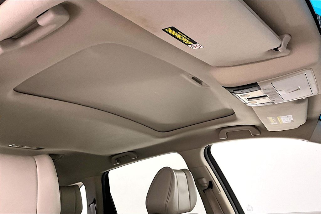 Thumbnail: 2011 Acura MDX - 23