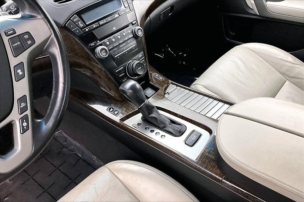 Thumbnail: 2011 Acura MDX - 17