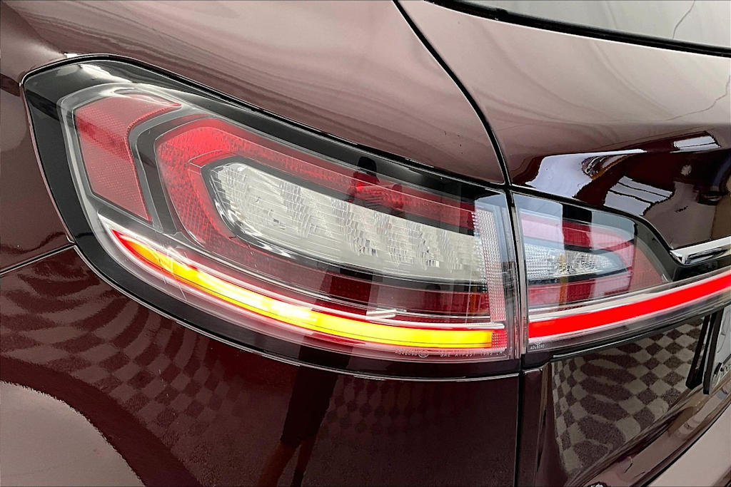 Thumbnail: 2019 Lincoln Nautilus - 26