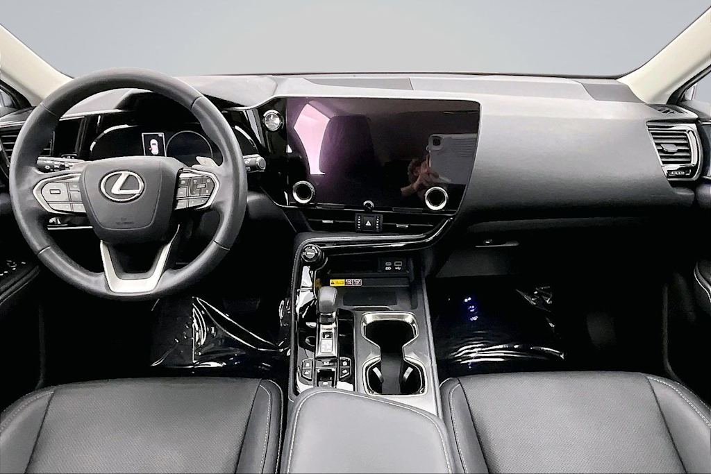 Thumbnail: 2022 Lexus NX - 10
