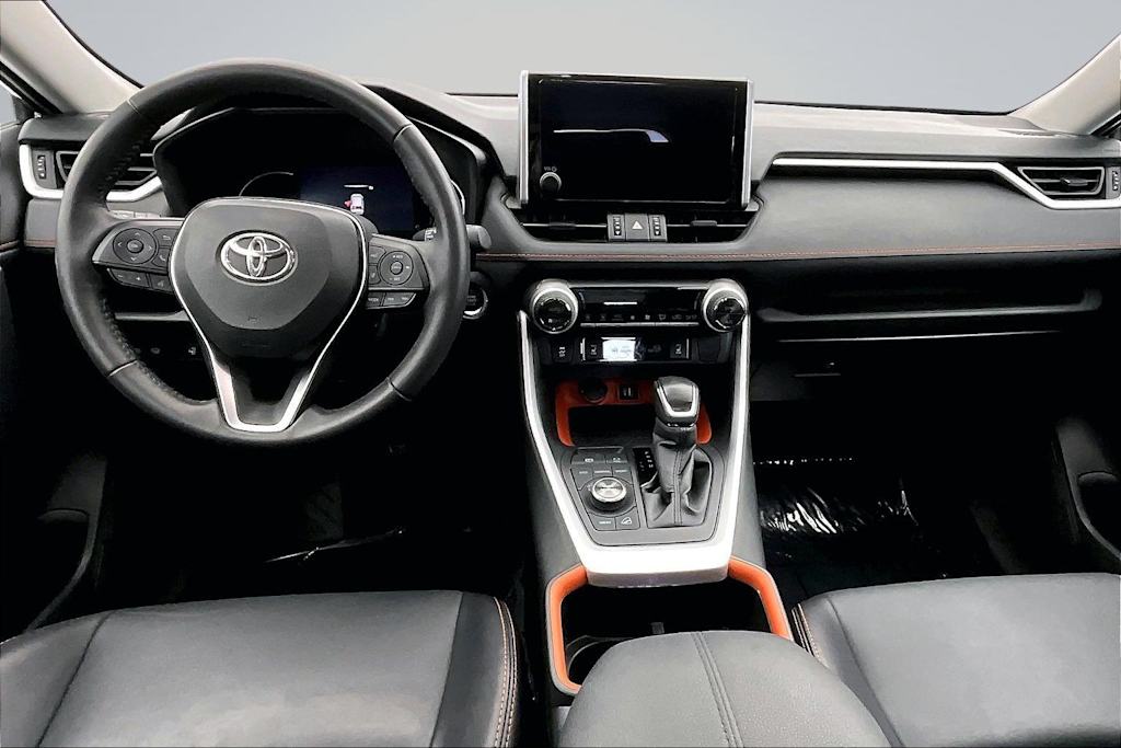 Thumbnail: 2024 Toyota RAV4 - 10