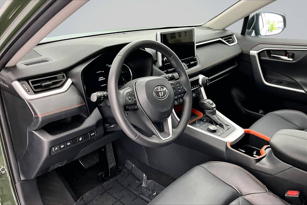 Thumbnail: 2024 Toyota RAV4 - 2