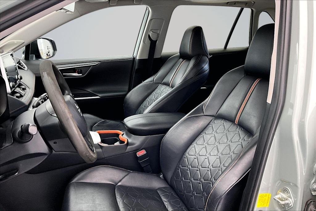 Thumbnail: 2019 Toyota RAV4 - 11
