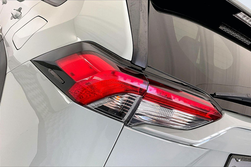 Thumbnail: 2019 Toyota RAV4 - 26