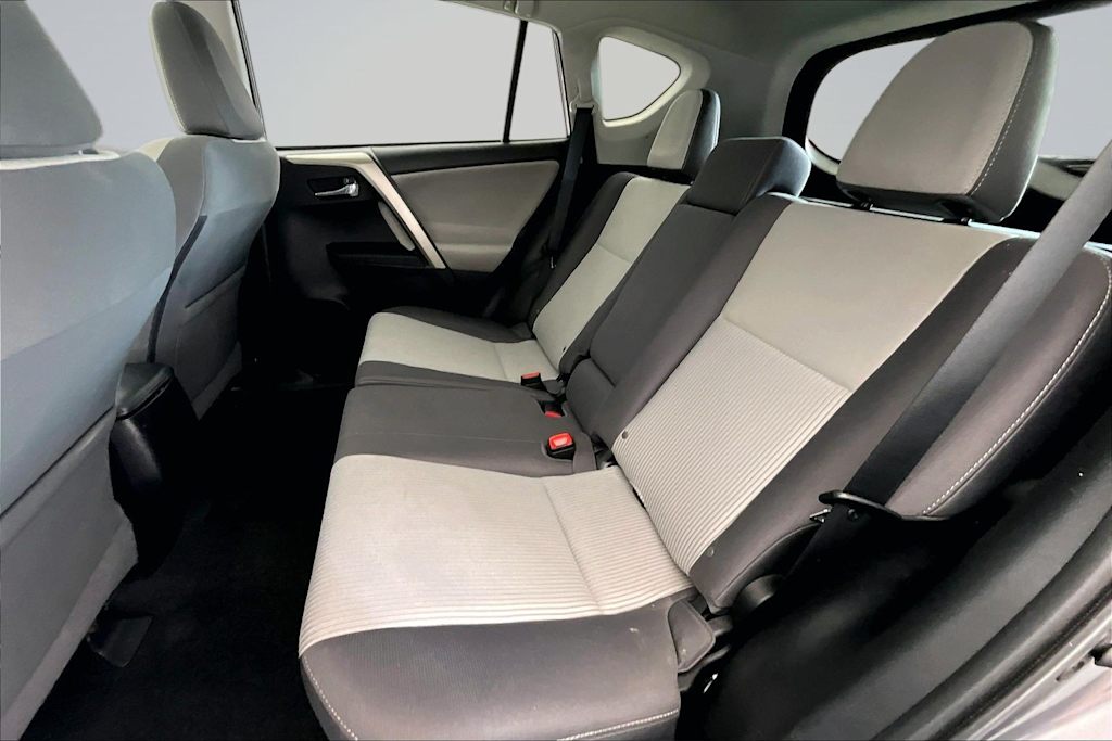 Thumbnail: 2014 Toyota RAV4 - 22