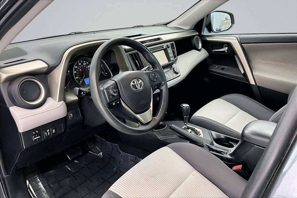 Thumbnail: 2014 Toyota RAV4 - 2