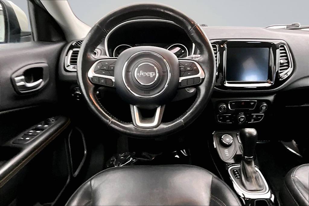 Thumbnail: 2018 Jeep Compass - 14