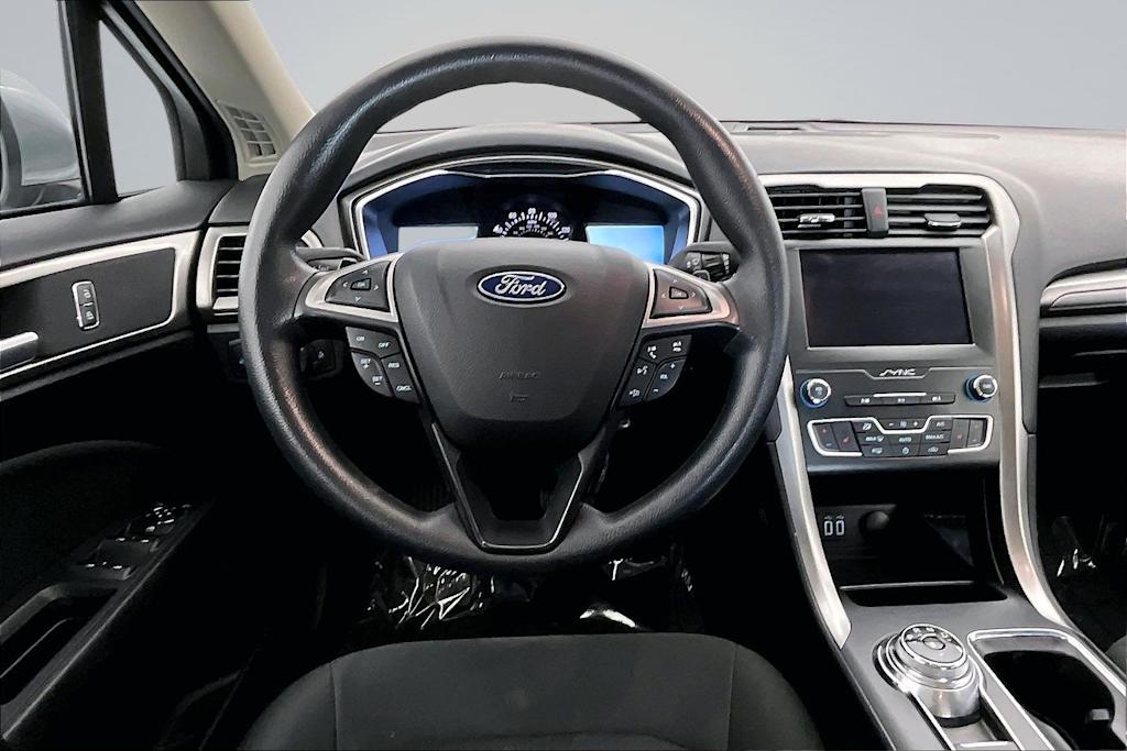 Thumbnail: 2020 Ford Fusion - 14