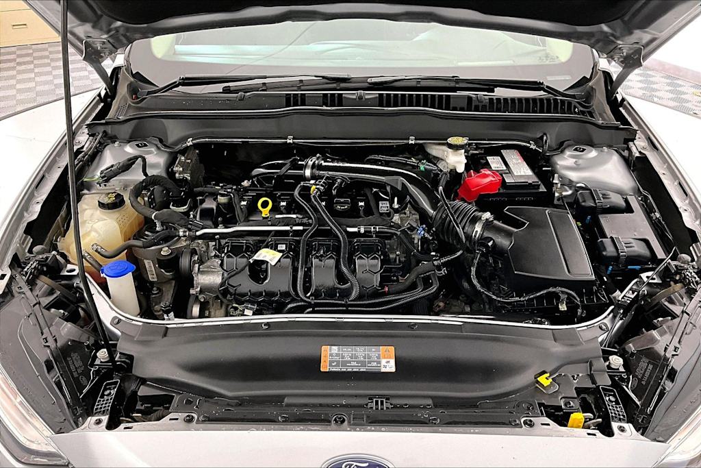 Thumbnail: 2020 Ford Fusion - 9