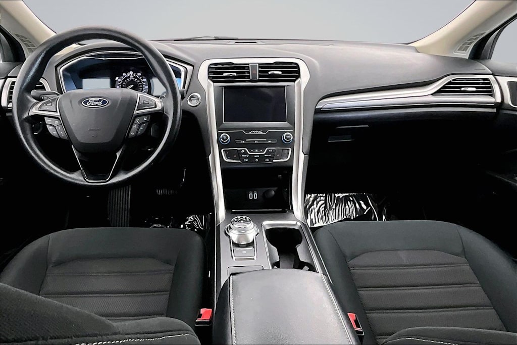 Thumbnail: 2020 Ford Fusion - 10