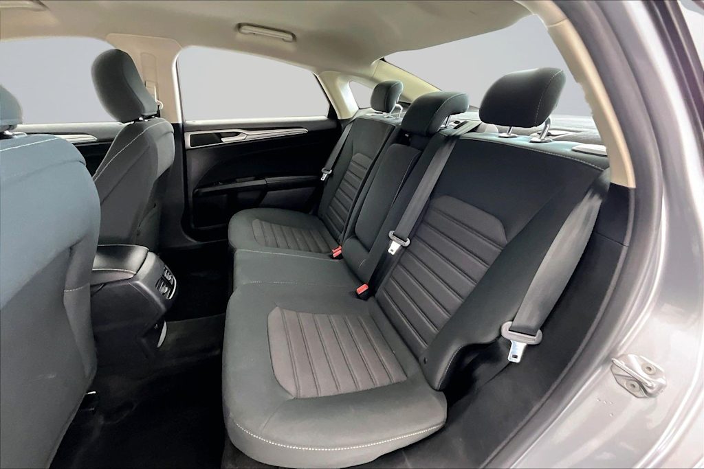 Thumbnail: 2020 Ford Fusion - 22