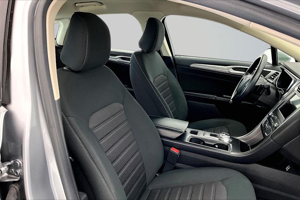 Thumbnail: 2020 Ford Fusion - 12