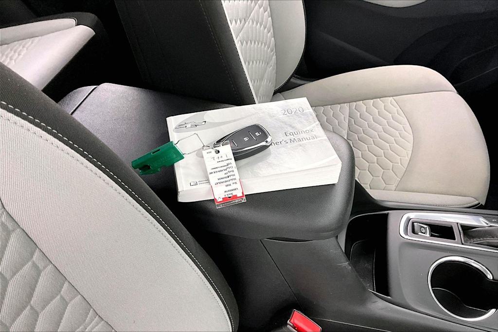 Thumbnail: 2020 Chevrolet Equinox - 21