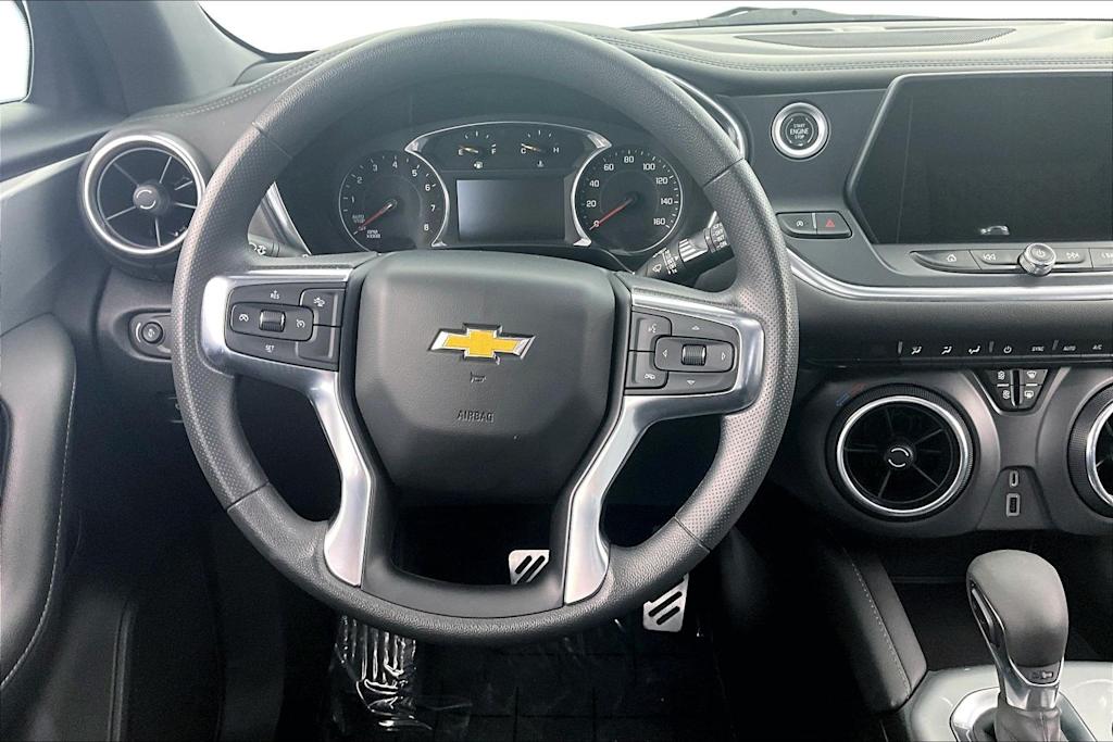 Thumbnail: 2022 Chevrolet Blazer - 14