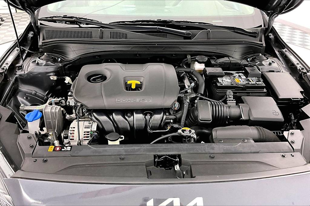 Thumbnail: 2023 Kia Forte - 9