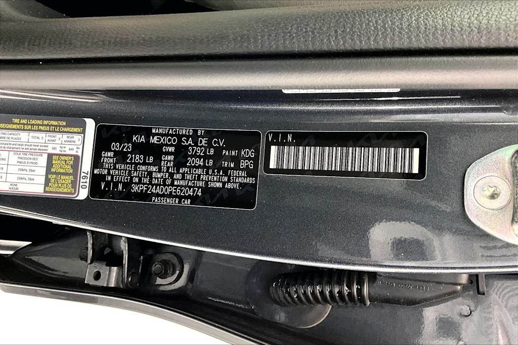 Thumbnail: 2023 Kia Forte - 21