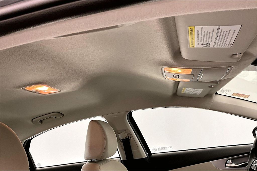 Thumbnail: 2023 Kia Forte - 23