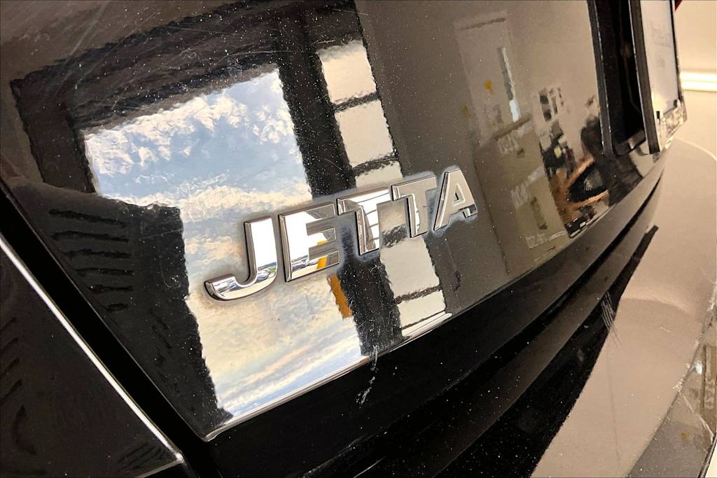 Thumbnail: 2019 Volkswagen Jetta - 7