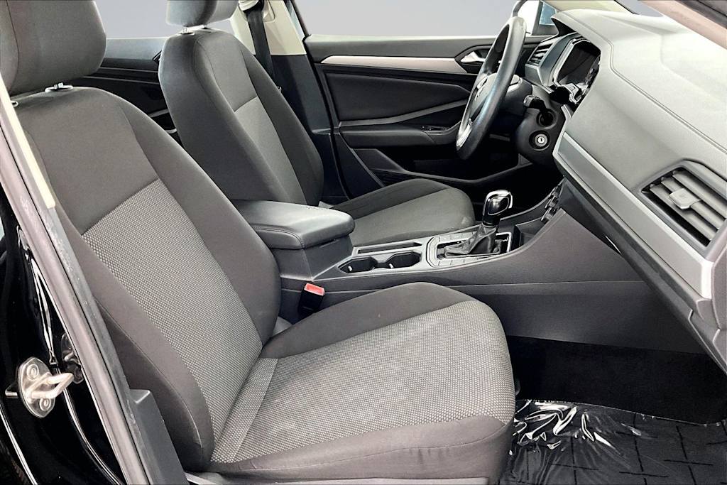 Thumbnail: 2019 Volkswagen Jetta - 12
