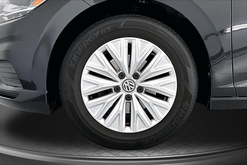 Thumbnail: 2019 Volkswagen Jetta - 8