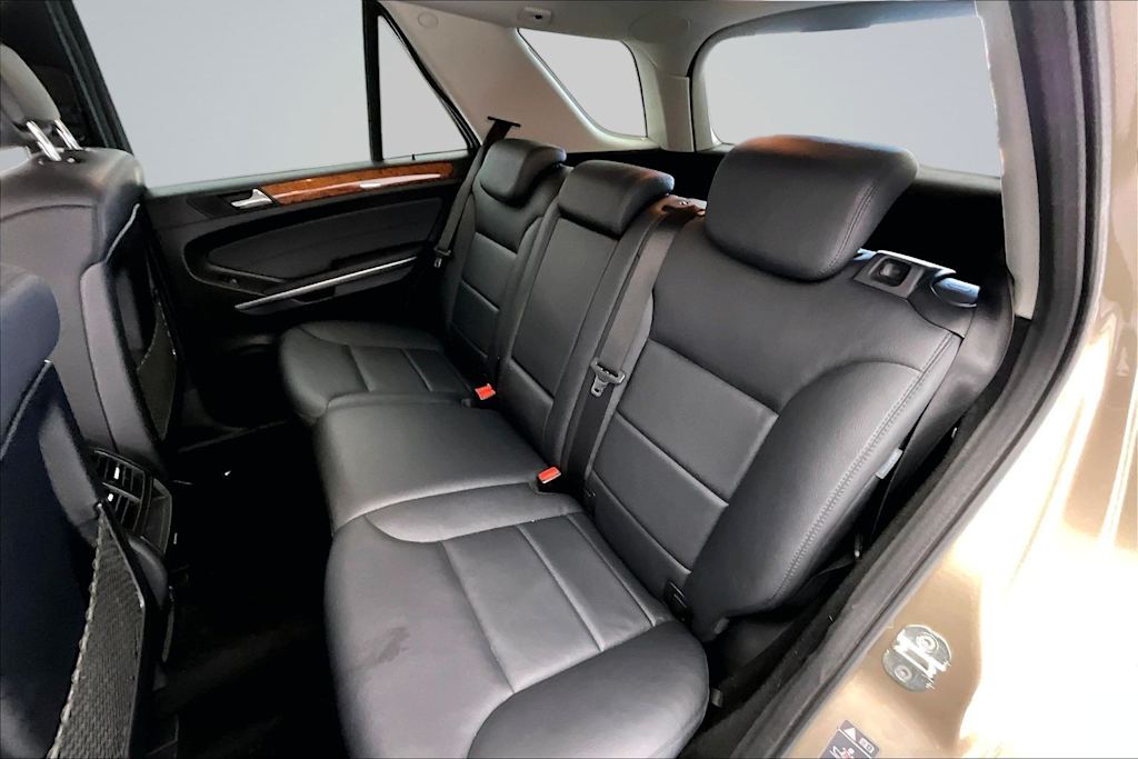 Thumbnail: 2009 Mercedes-Benz M-Class - 22