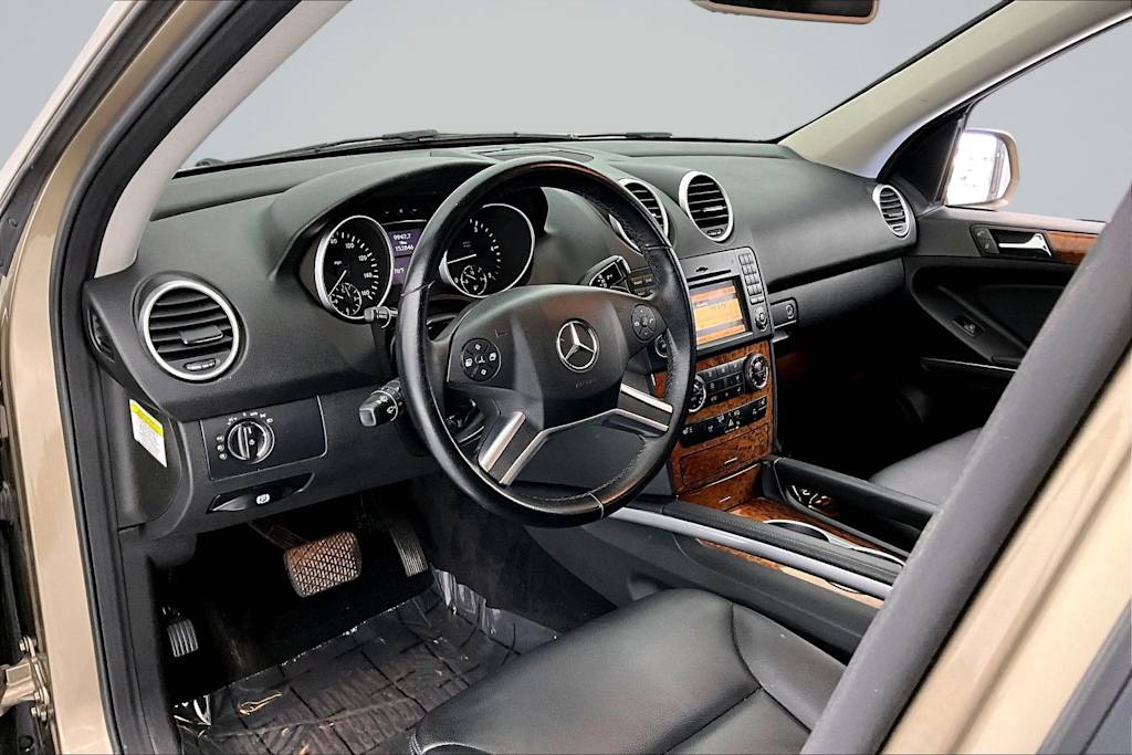 Thumbnail: 2009 Mercedes-Benz M-Class - 2