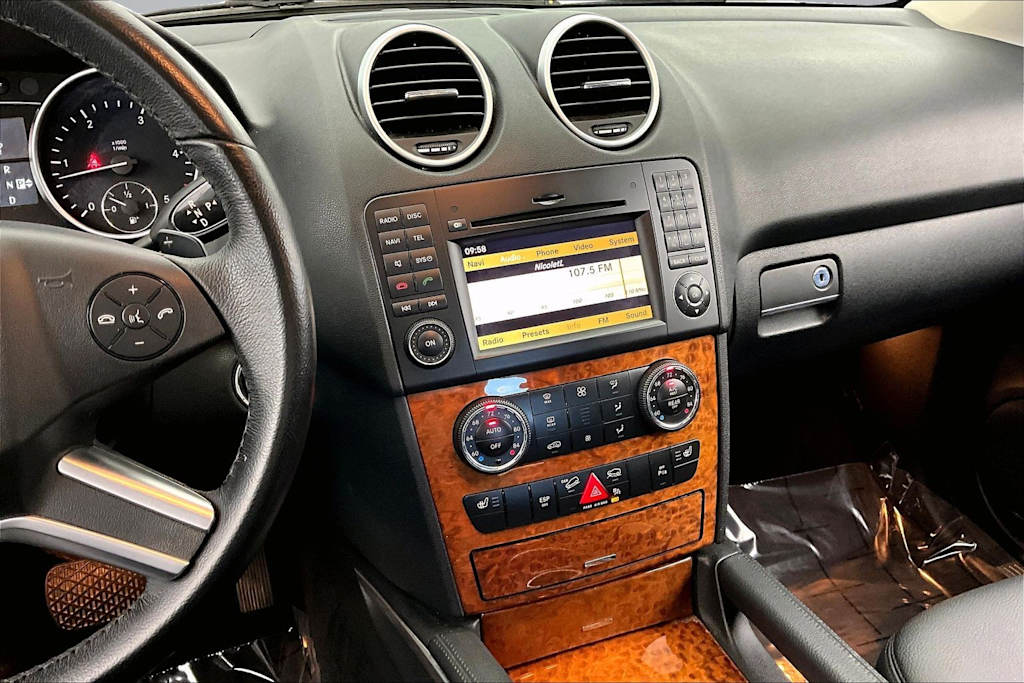 Thumbnail: 2009 Mercedes-Benz M-Class - 15