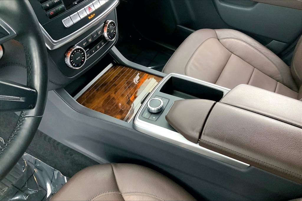 2015 Mercedes-Benz M-Class ML 400 16