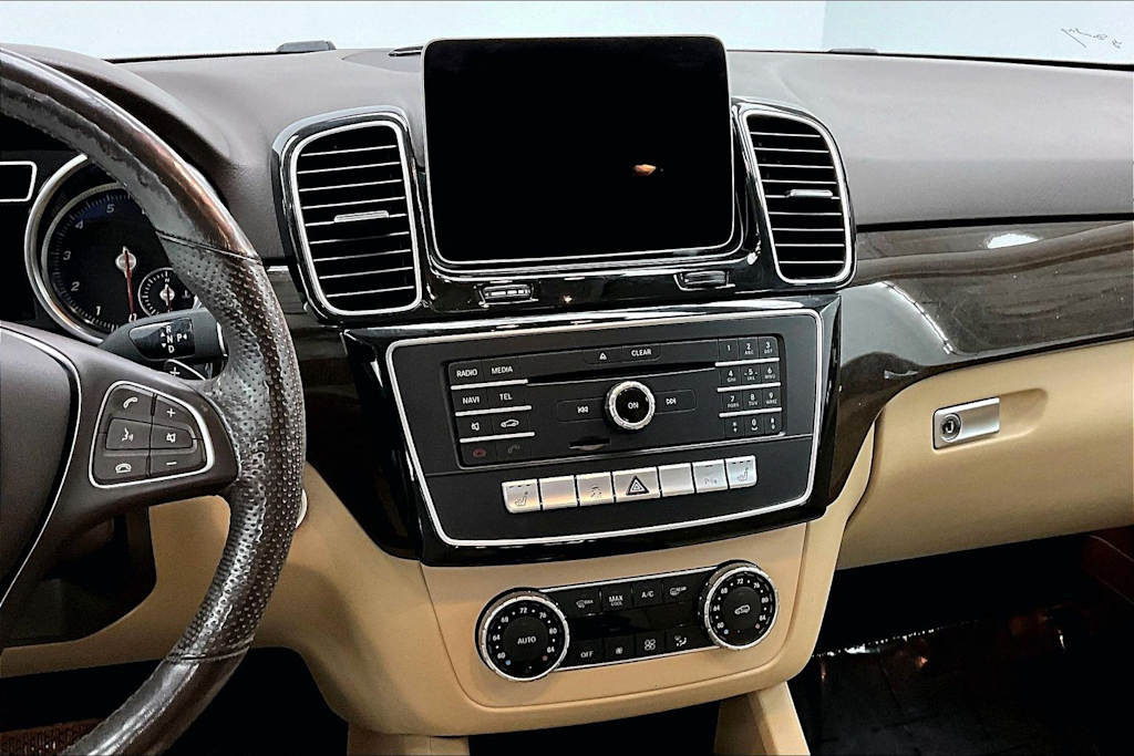 Thumbnail: 2018 Mercedes-Benz GLE - 15