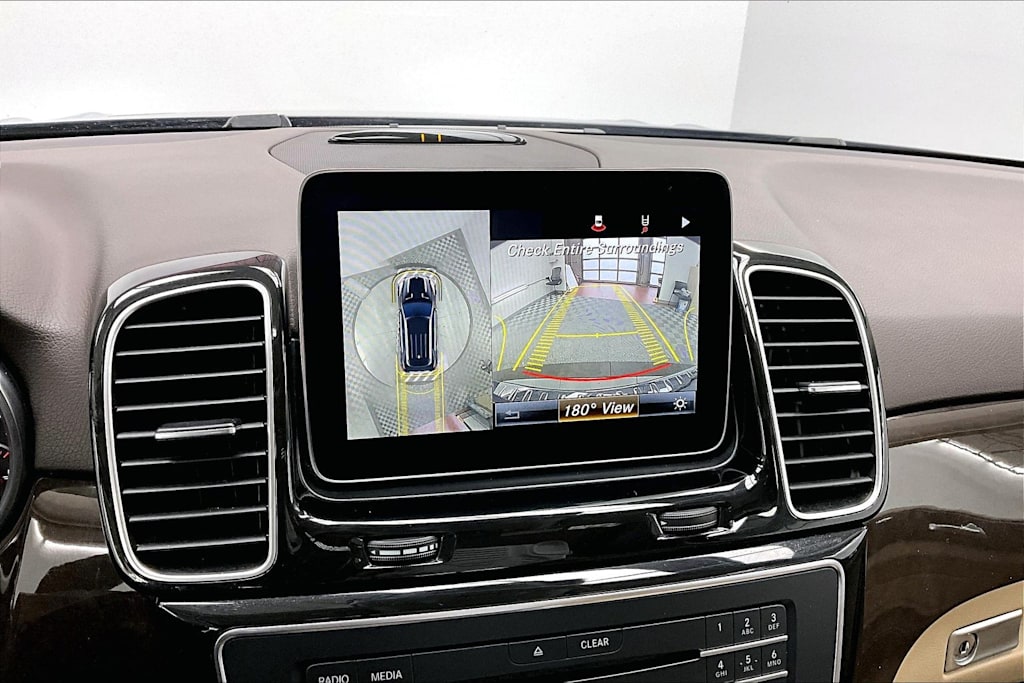 Thumbnail: 2018 Mercedes-Benz GLE - 22